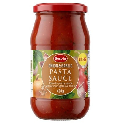 Best In Onion & Garlic Pasta Sauce, 420g jar with a red lid, is gluten free and enriched with tomato concentrate. The label displays onions, garlic, and tomatoes. Price: £1.49.