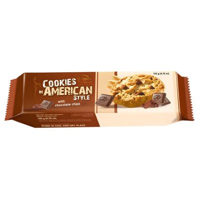 Bogutti - Cookies In American Style With Chocolate Chips (135g) features a classic American cookie image and crunchy biscuits on the packaging.