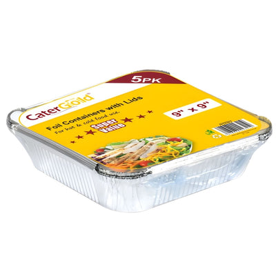 The Cater Gold Foil Containers With Lids 9x9'' - 5 Pack are ideal for hot and cold foods. Packaging features a salad image and notes that there are 5 meal prep containers per pack. Brand: Cater Gold.