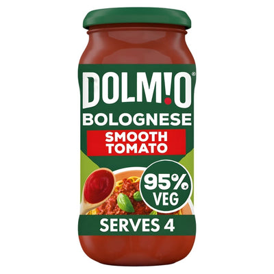 Dolmio Bolognese Smooth Tomato Pasta Sauce (500g) contains 95% veg and serves 4—ideal for creating a tasty tomato pasta dish.