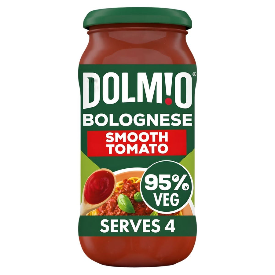 Dolmio Bolognese Smooth Tomato Pasta Sauce (500g) contains 95% veg and serves 4—ideal for creating a tasty tomato pasta dish.