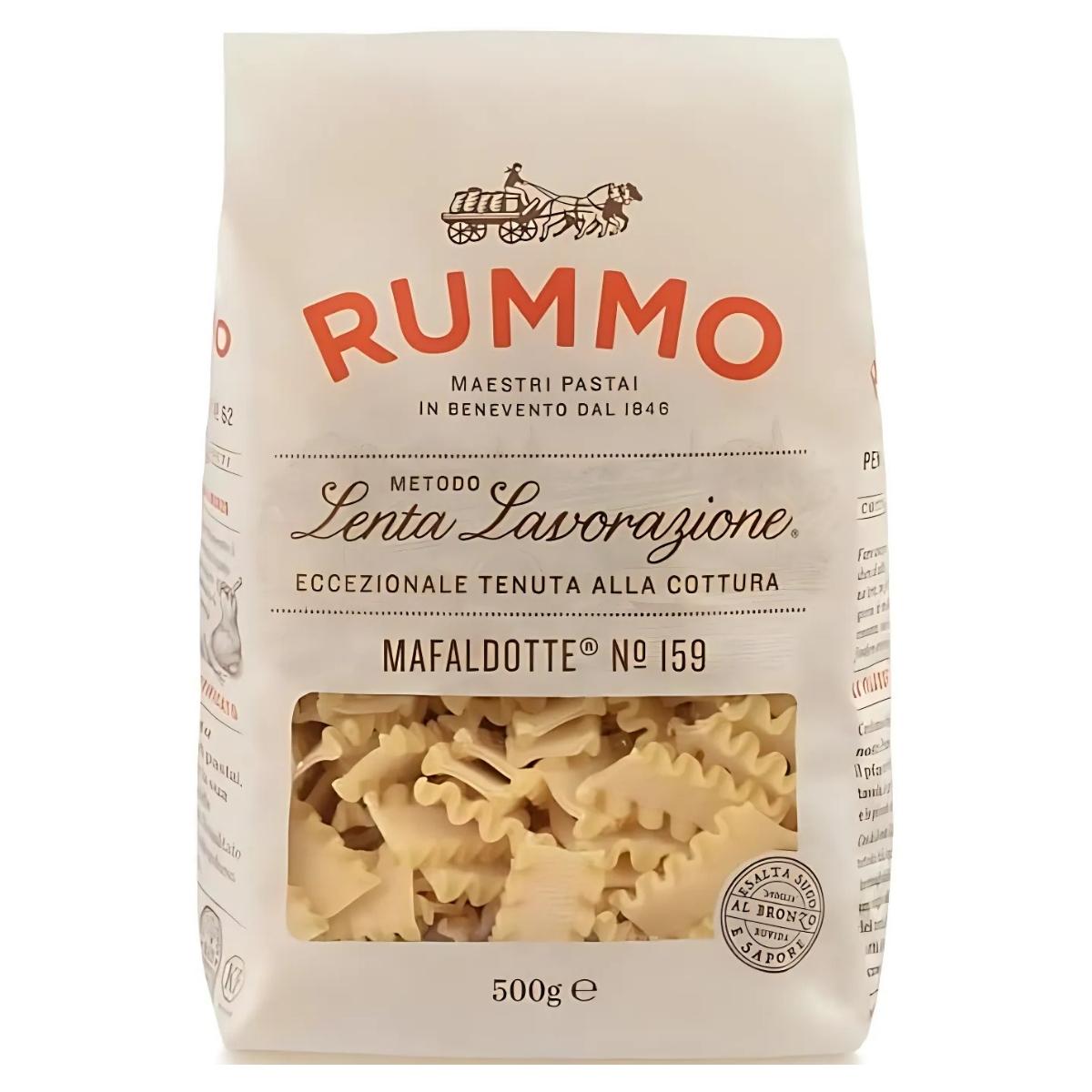 Enjoy a 500g bag of Rummo Mafaldotte Pasta No.159 for your next pasta night. The white label highlights the uniquely shaped pasta, emphasizing Italian authenticity and craftsmanship alongside the brand's iconic logo.