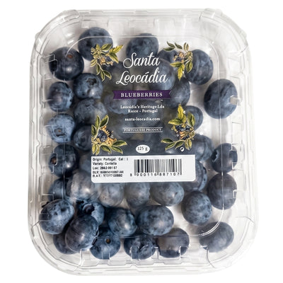 Santa Leocadia Blueberries - 125g, in a clear plastic container with product and origin details on the lid—fresh, ready to eat, and ideal for convenient UK delivery.