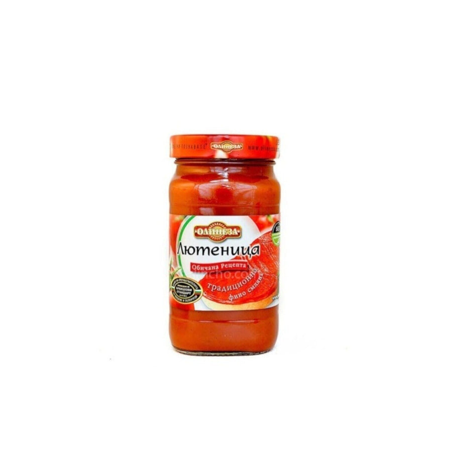 A jar of Olineza - Traditional Liutenitsa - 520g on a white background.