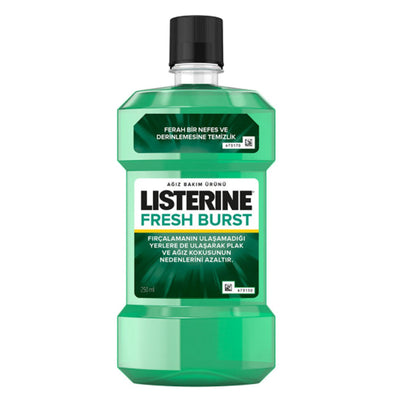 Listerine Fresh Burst Mouthwash, 250ml, features a green liquid and black cap with product information in Turkish on the label.