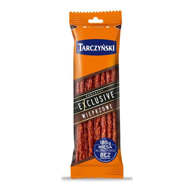 A 200g pack of Tarczynski Kabanos Classic, a Polish pork sausage snack, in orange and brown packaging with product details in Polish.